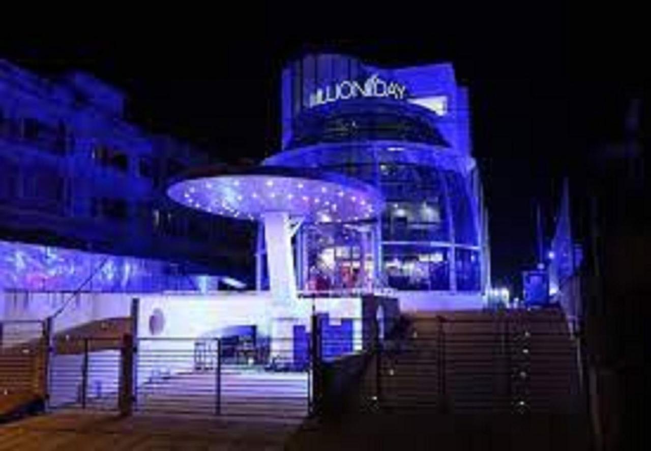 Hotel Millionday Mayiladuthurai Exterior photo